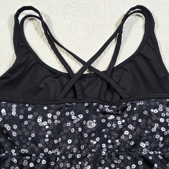 Joe Fresh Active Workout Black Floral Top - Picture 3 of 6